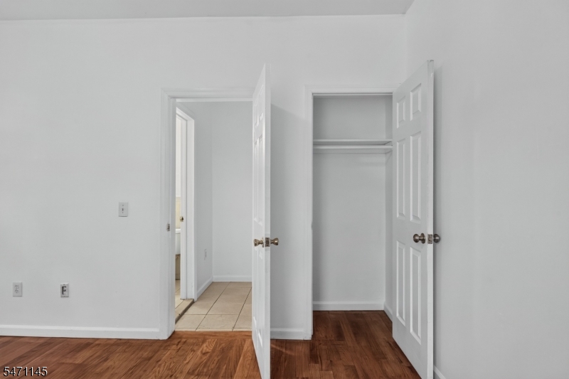 21 Robert Place Irvington NJ 07111