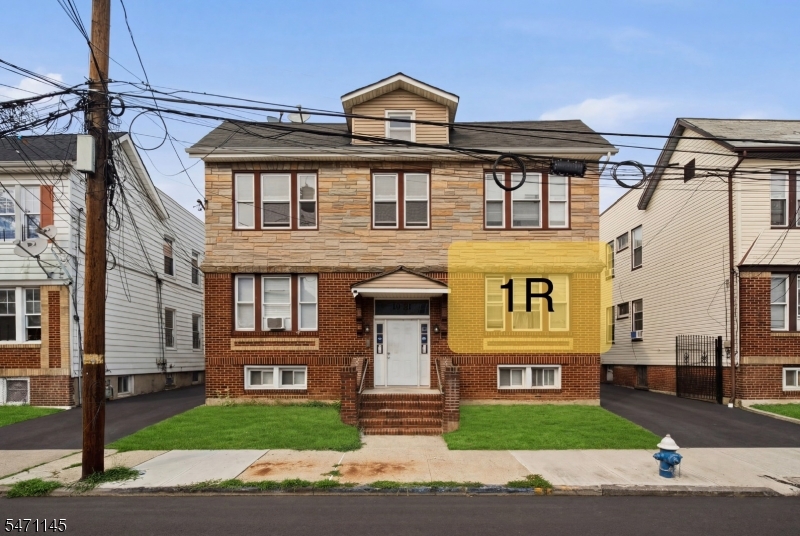 21 Robert Place Irvington NJ 07111