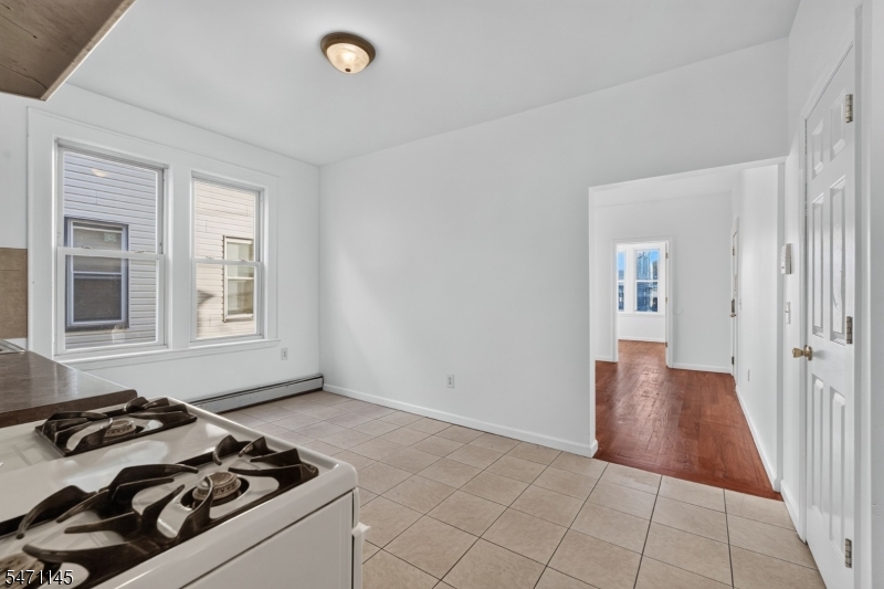 21 Robert Place Irvington NJ 07111