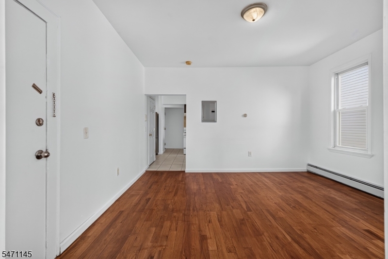 21 Robert Place Irvington NJ 07111