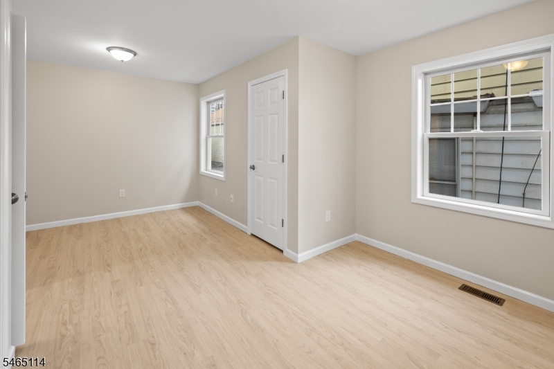 26 N Burnett Street East Orange NJ 07017