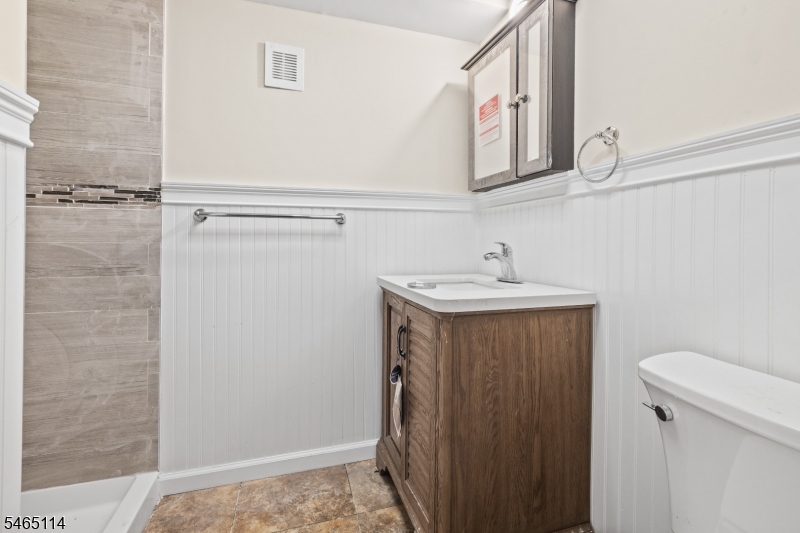 26 N Burnett Street East Orange NJ 07017