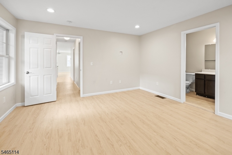26 N Burnett Street East Orange NJ 07017