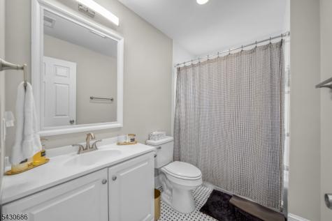 1583 Summit Avenue Hillside NJ 07205