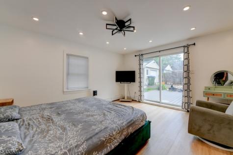 50 Chestnut Street Edison NJ 08817