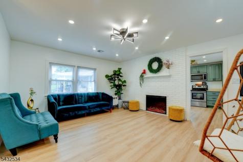 50 Chestnut Street Edison NJ 08817