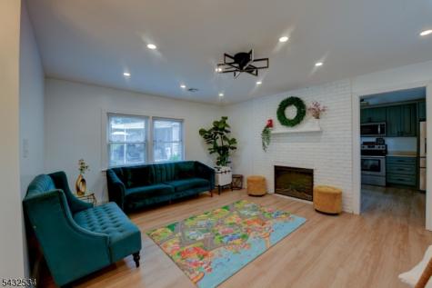 50 Chestnut Street Edison NJ 08817