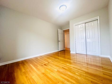 38 Park St8-g Florham Park NJ 07932
