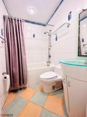 38 Park St8-g Florham Park NJ 07932