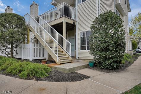 78 Academy Court Bedminster NJ 07921