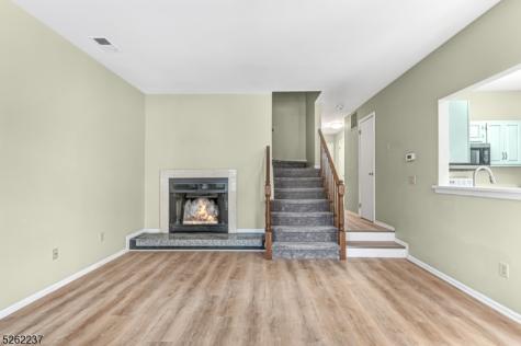 78 Academy Court Bedminster NJ 07921
