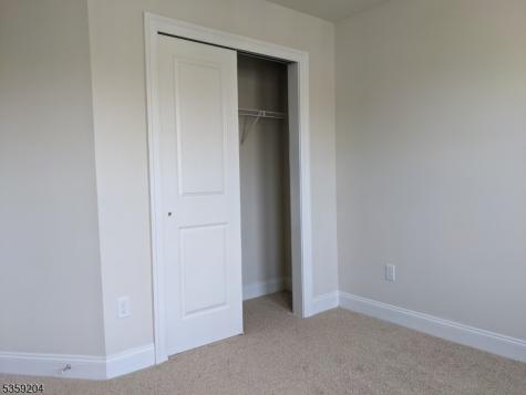 35 Dahlia Drive Warren NJ 07059