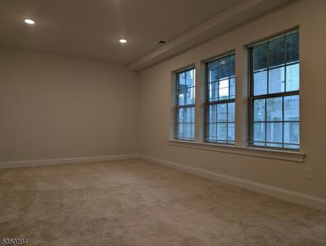 35 Dahlia Drive Warren NJ 07059