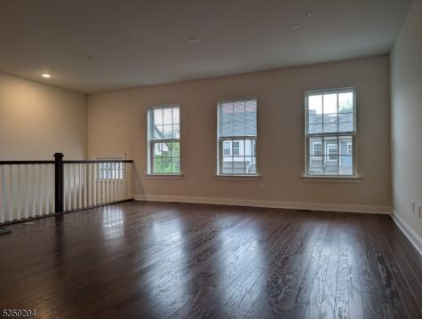 35 Dahlia Drive Warren NJ 07059