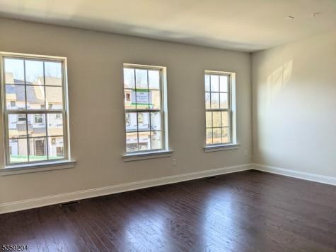 35 Dahlia Drive Warren NJ 07059