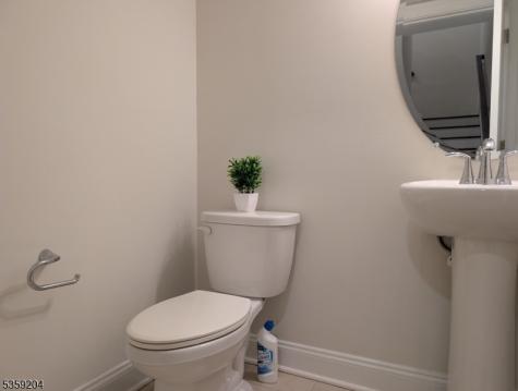 35 Dahlia Drive Warren NJ 07059