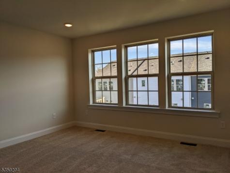 35 Dahlia Drive Warren NJ 07059