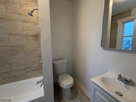 205 Chancellor Avenue Newark NJ 07112