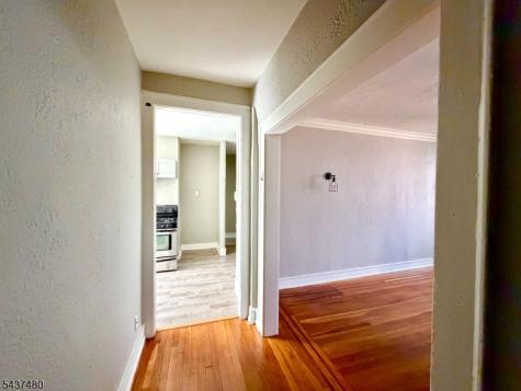 17 Elwood Pl Apt 103 Newark NJ 07104