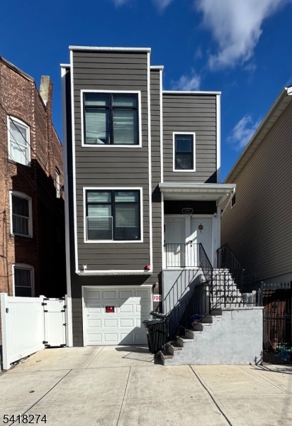 279 12TH Avenue Paterson NJ 07514