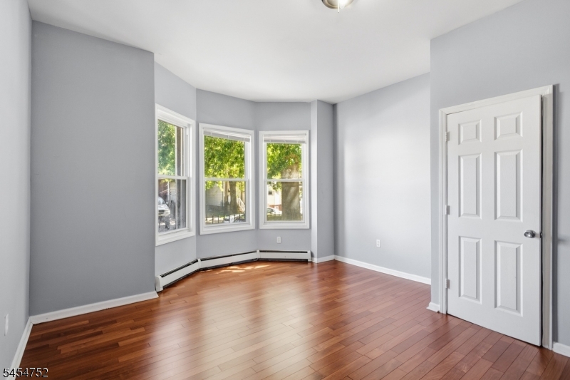 693 South 20th Street Newark NJ 07103