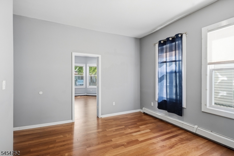 693 South 20th Street Newark NJ 07103
