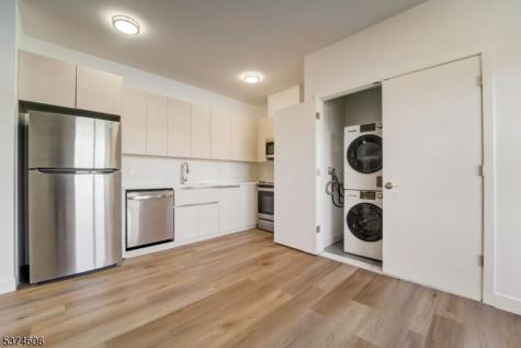 48 Chadwick Street Paterson NJ 07503