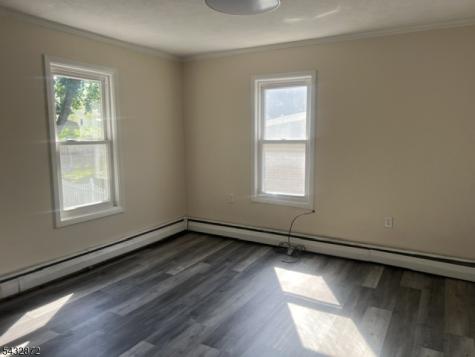 5 Chestnut Sussex NJ 07461