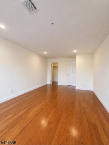 1084 Elizabeth Avenue Elizabeth NJ 07201