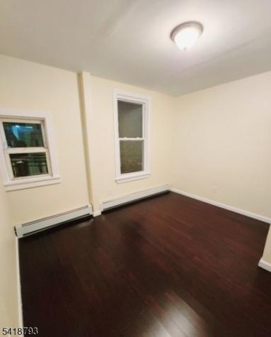 350 13TH Avenue Newark NJ 07103