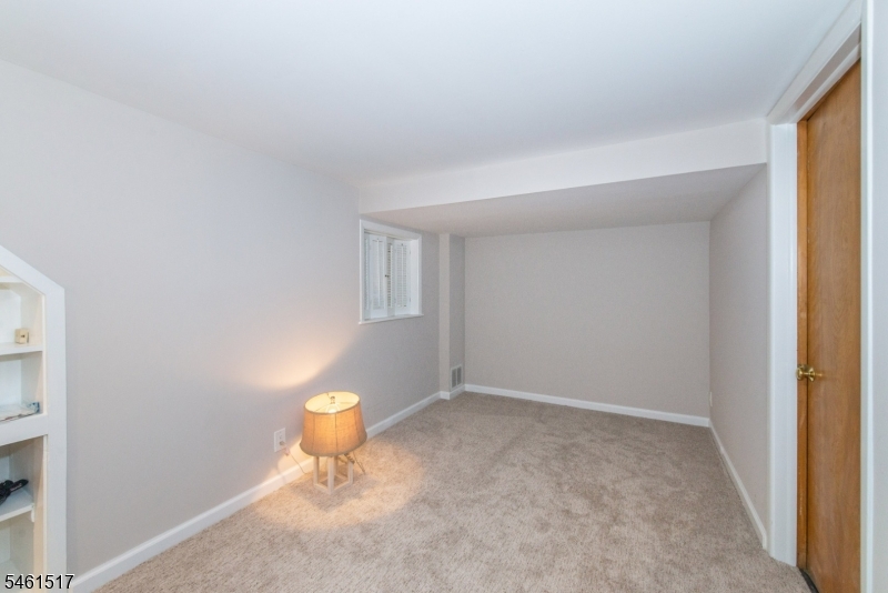 4 Molly Stark Drive Morris NJ 07960