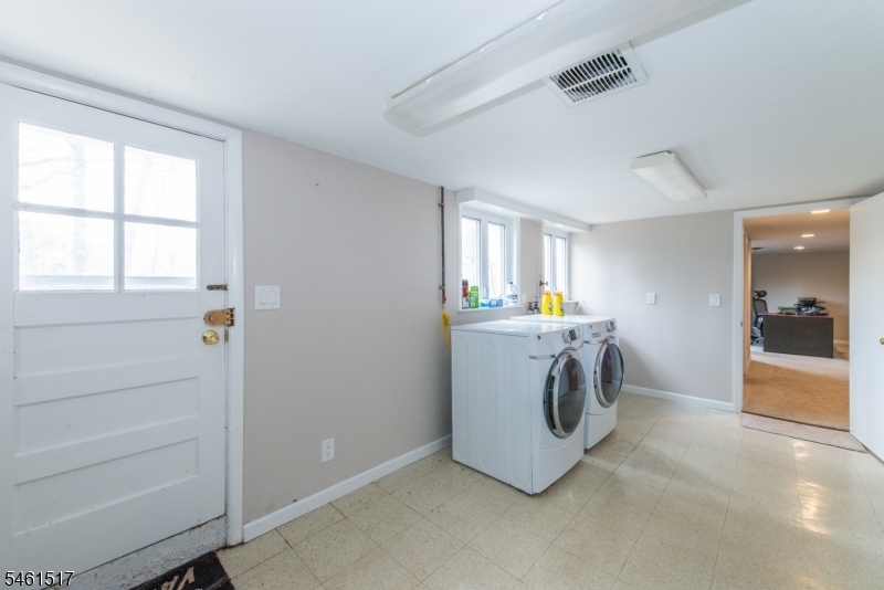 4 Molly Stark Drive Morris NJ 07960