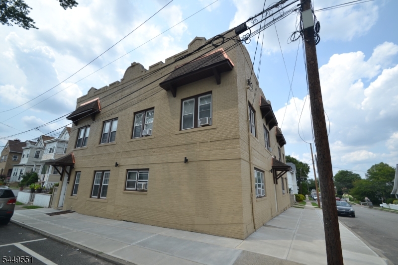 56 Hobart Place Clifton NJ 07011