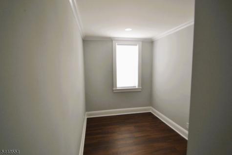 56 Hobart Place Clifton NJ 07011