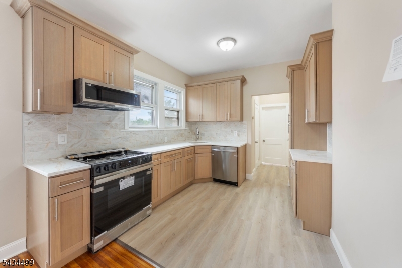 49 Caldwell Place Springfield NJ 07081