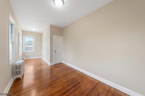 49 Caldwell Place Springfield NJ 07081