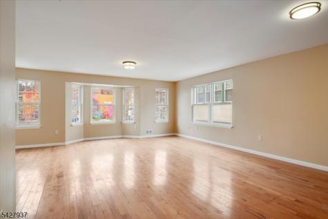 150 N Munn Avenue East Orange NJ 07017