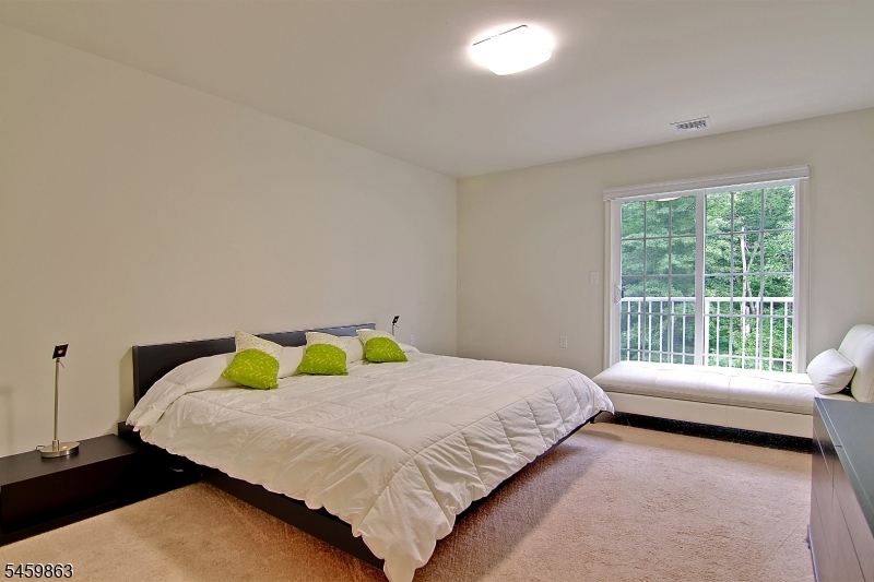406 Waterview Court Hanover NJ 07927