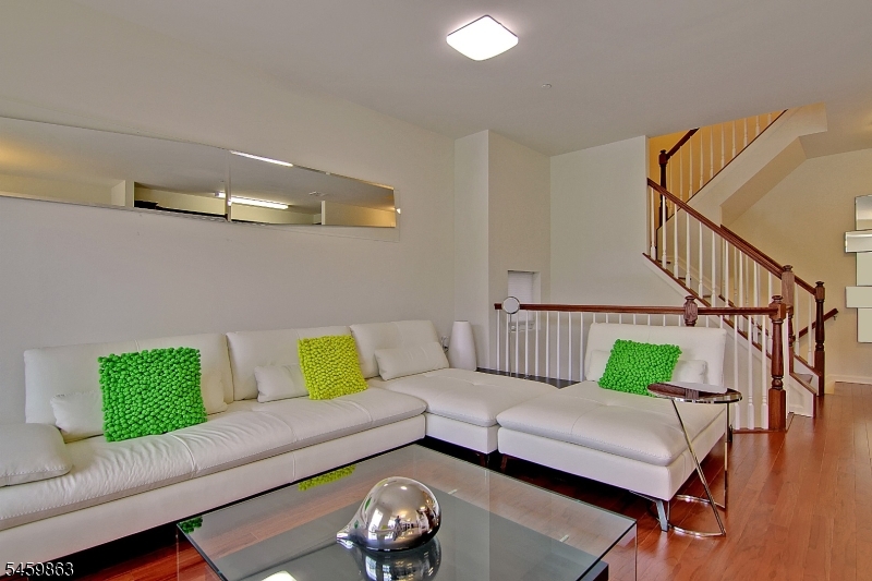 406 Waterview Court Hanover NJ 07927