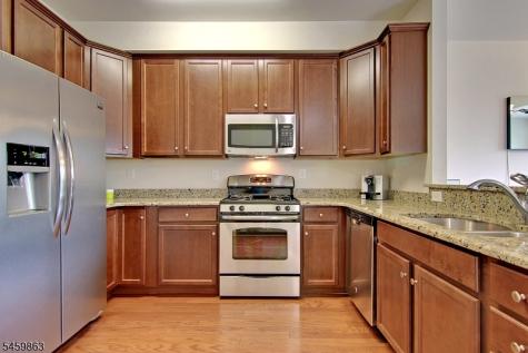 406 Waterview Court Hanover NJ 07927