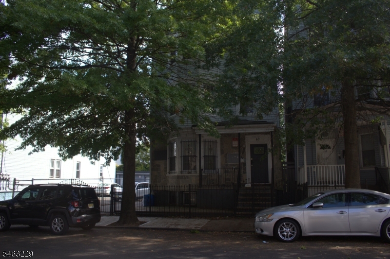 69 N 13th Street Newark NJ 07107