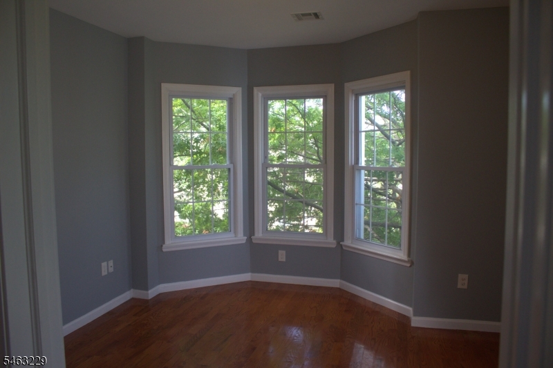69 N 13th Street Newark NJ 07107