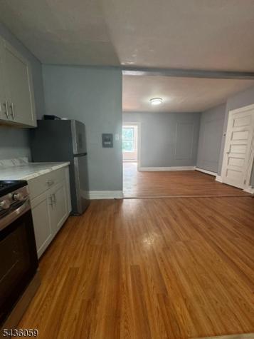 830 S 16th Street Newark NJ 07108