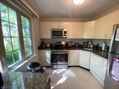 15 Starling Way Ondo Berkeley Heights NJ 07922