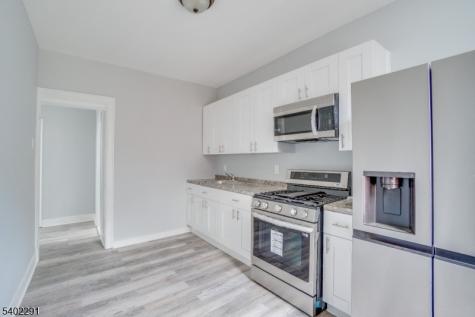 678 Liberty Avenue Jersey City NJ 07307