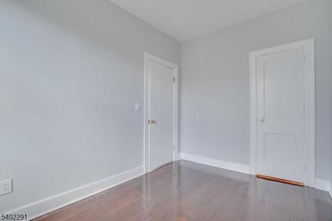 678 Liberty Avenue Jersey City NJ 07307