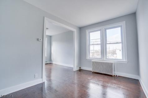 678 Liberty Avenue Jersey City NJ 07307