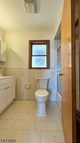1425 45TH Street North Bergen NJ 07047