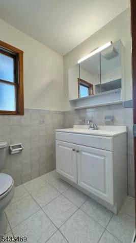 1425 45TH Street North Bergen NJ 07047