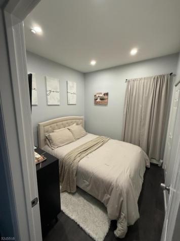 124 Keen Street Paterson NJ 07524
